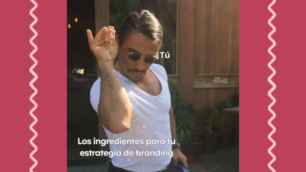 Persona representando de manera graciosa, como si fuera un chef, los ingredientes de la estrategia de branding.